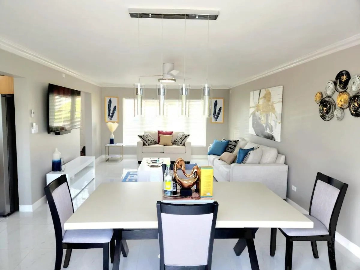 Ferienhaus Villa Brand New Luxurious Townhouse In Negril